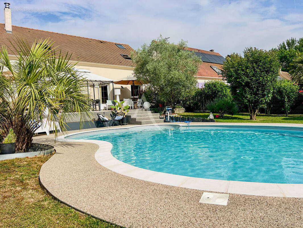 Maison à VIGNELY