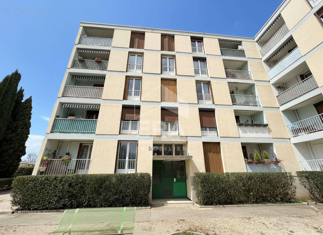 Appartement à BERRE-L'ETANG