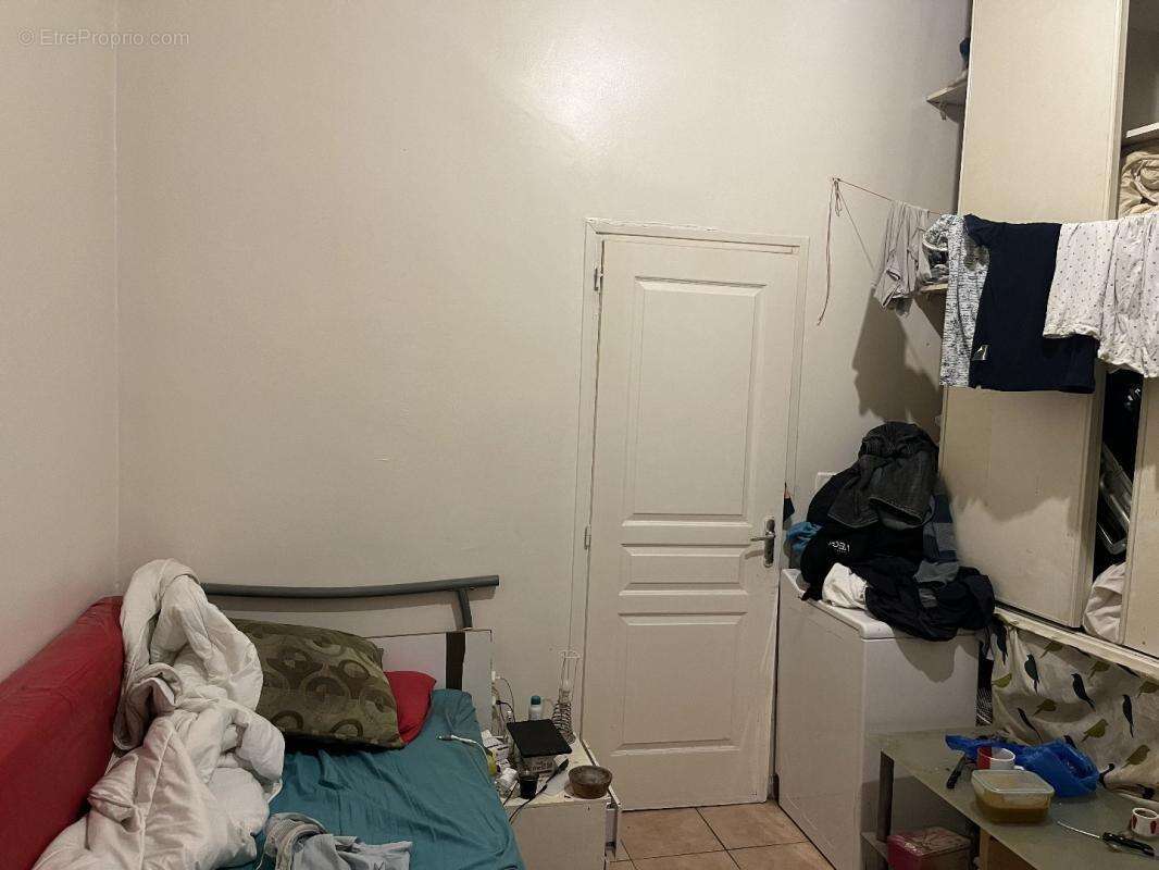 Appartement à MARSEILLE-1E