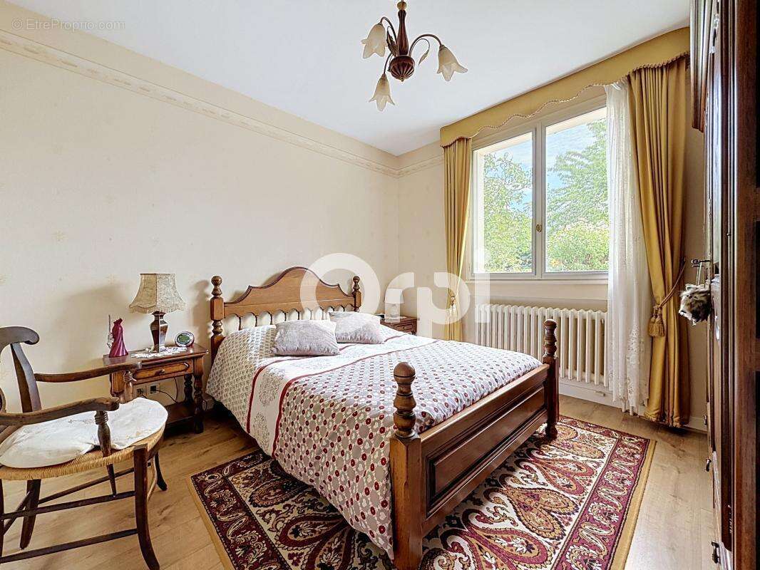 Orpi Combrailles immobilier référence 4135 - photo 3