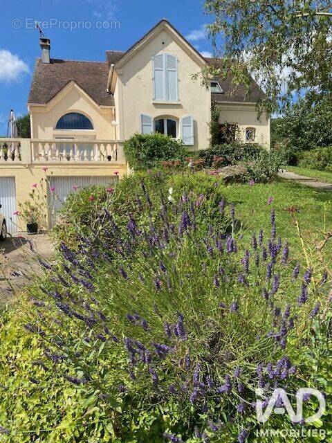 Photo 1 - Maison à VILLEJUST
