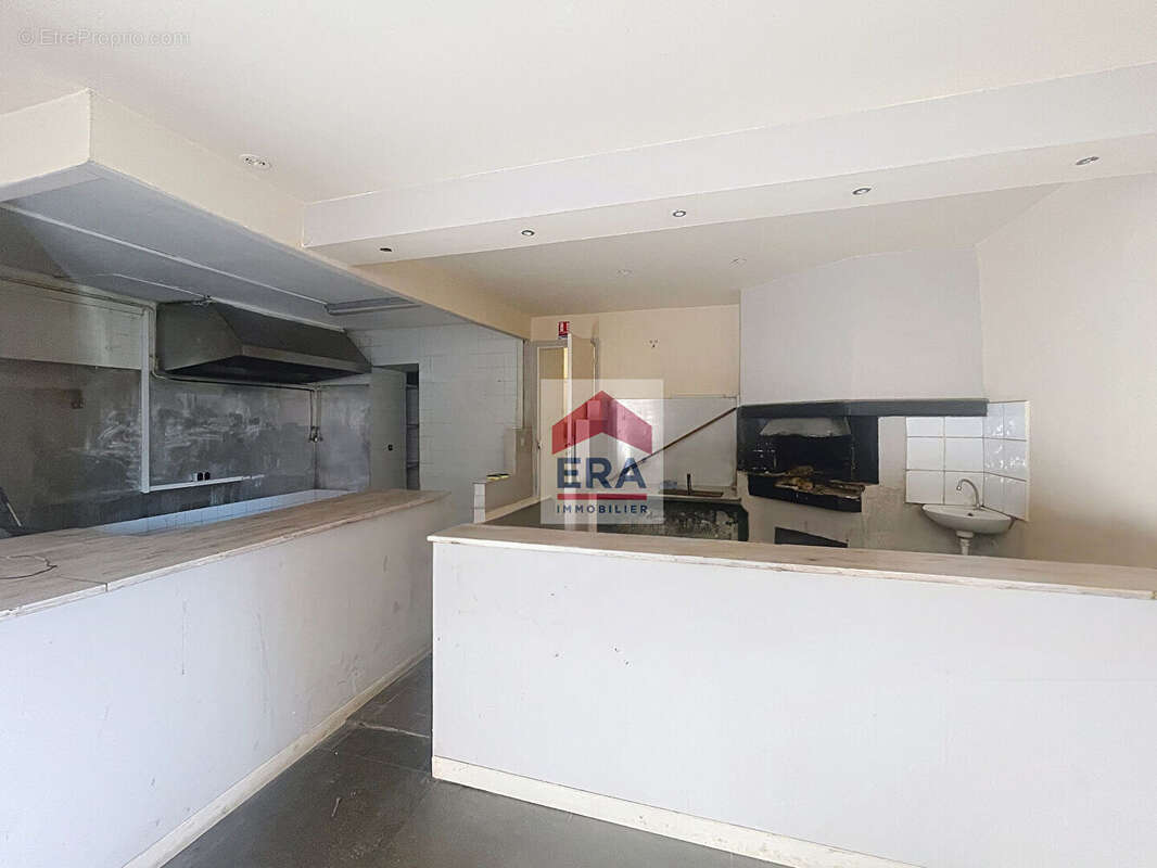 Appartement à MARSEILLE-4E