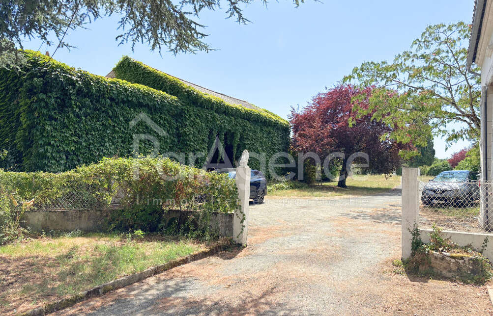 Maison à CORME-ECLUSE