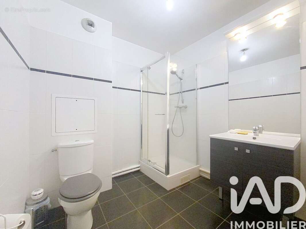 Photo 8 - Appartement à LES PAVILLONS-SOUS-BOIS