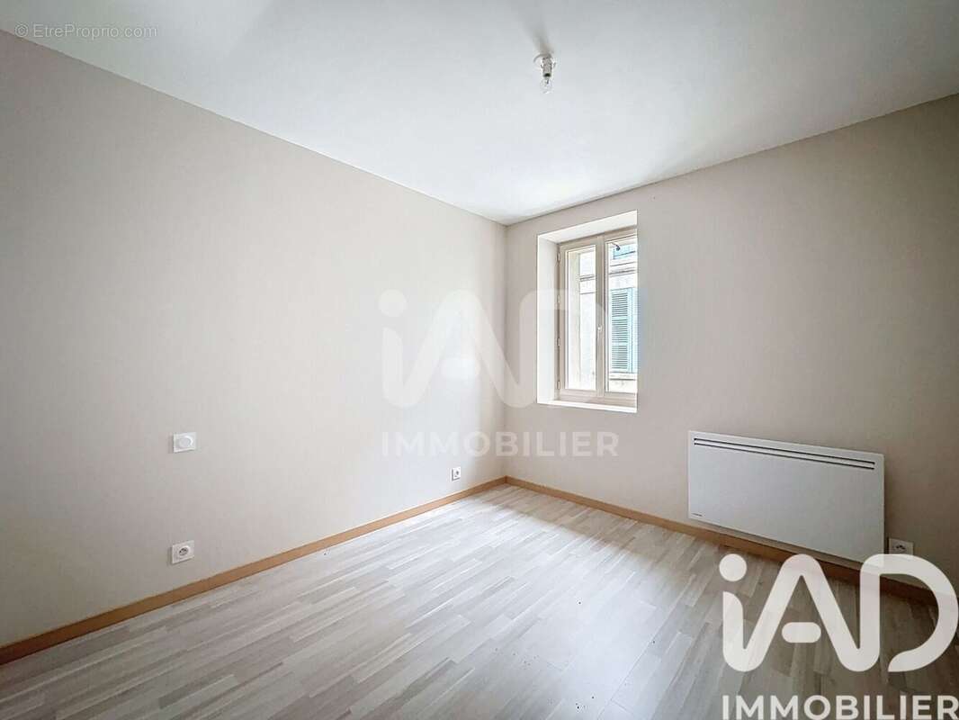 Maison 115 m² à Chitry  - photo 9