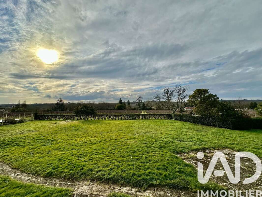 Photo 2 - Maison à TARGON