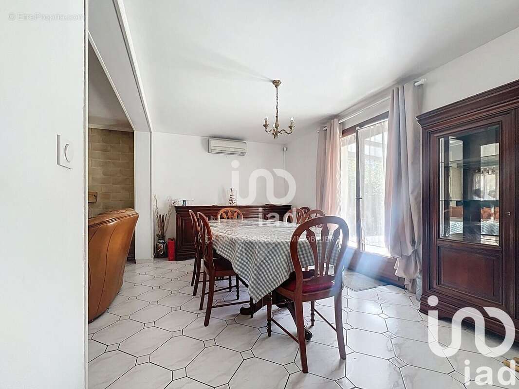 Photo 3 - Maison à VILLENEUVE-SAINT-GEORGES