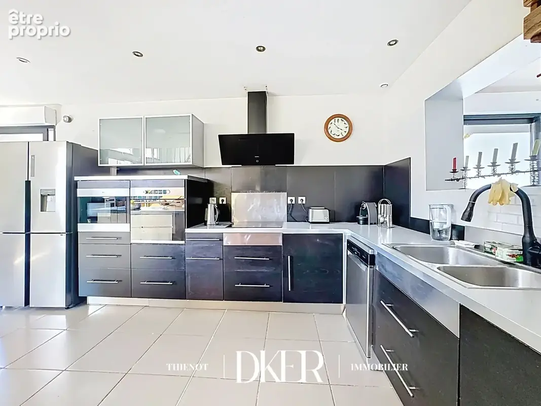 Maison avec piscine intérieur - photo 9