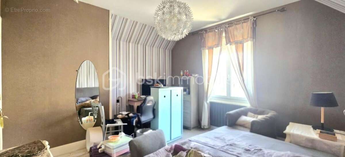 Maison à SULLY-SUR-LOIRE