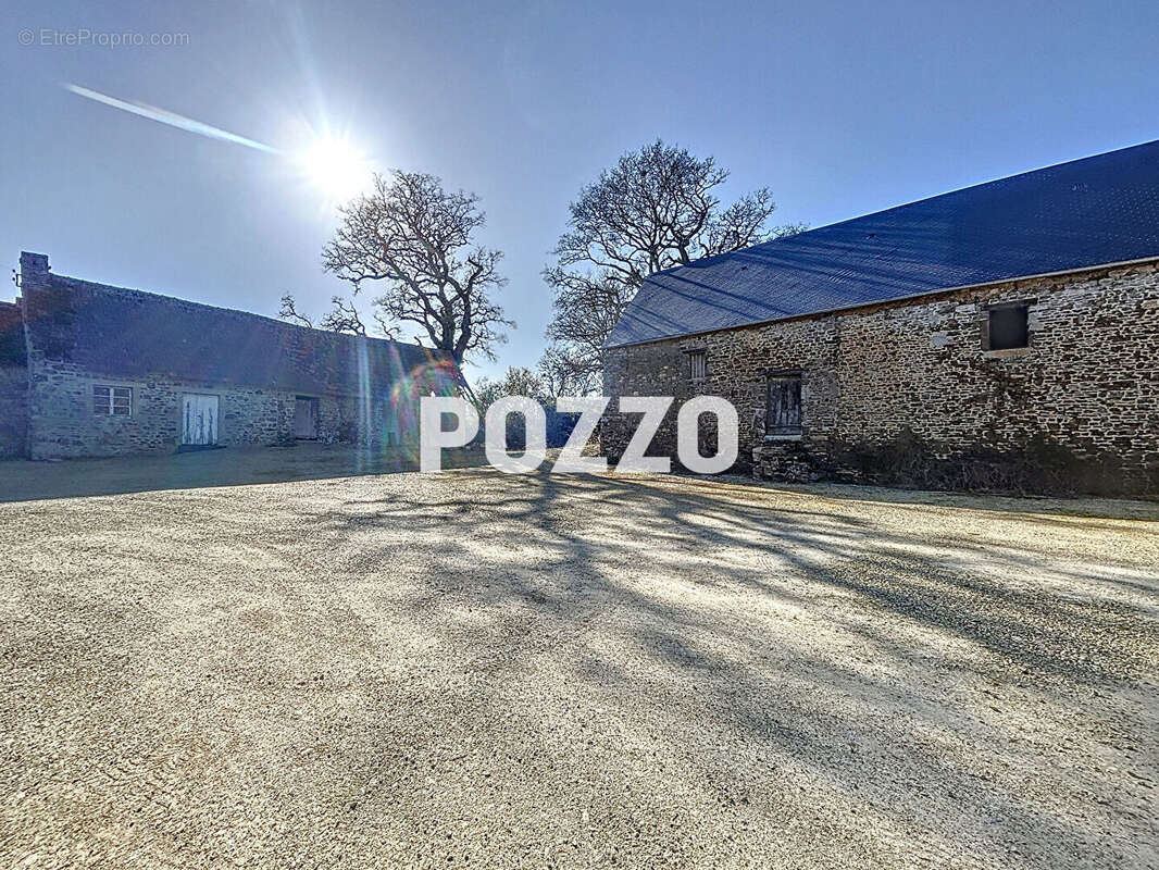 Maison à CANVILLE-LA-ROCQUE