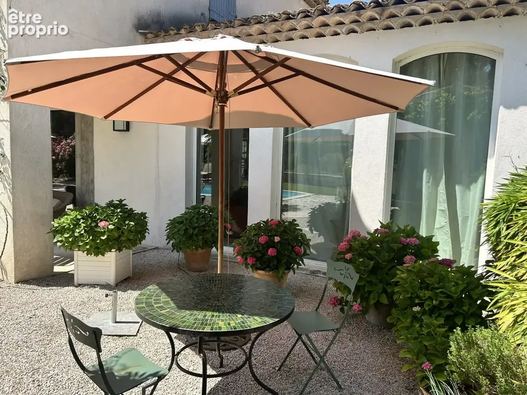 Maison 270 m² à Mallemort  - photo 3