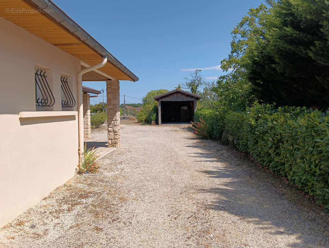 Secteur langon maison 4 chambres, garage, dependance, jardin. - photo 16