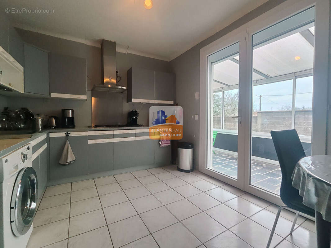 Maison à BOUGUENAIS