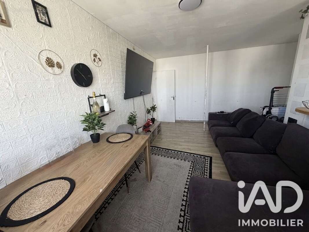 Appartement 77 m² à Reims  - photo 5
