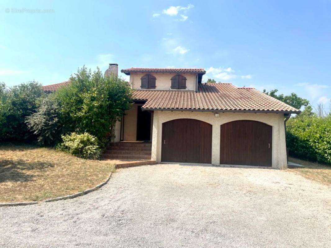 Maison à LONGAGES