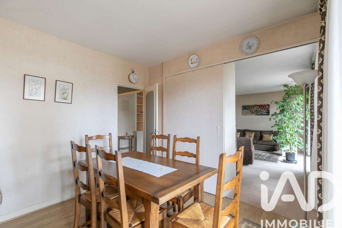Photo 6 - Appartement à FONTENAY-SOUS-BOIS