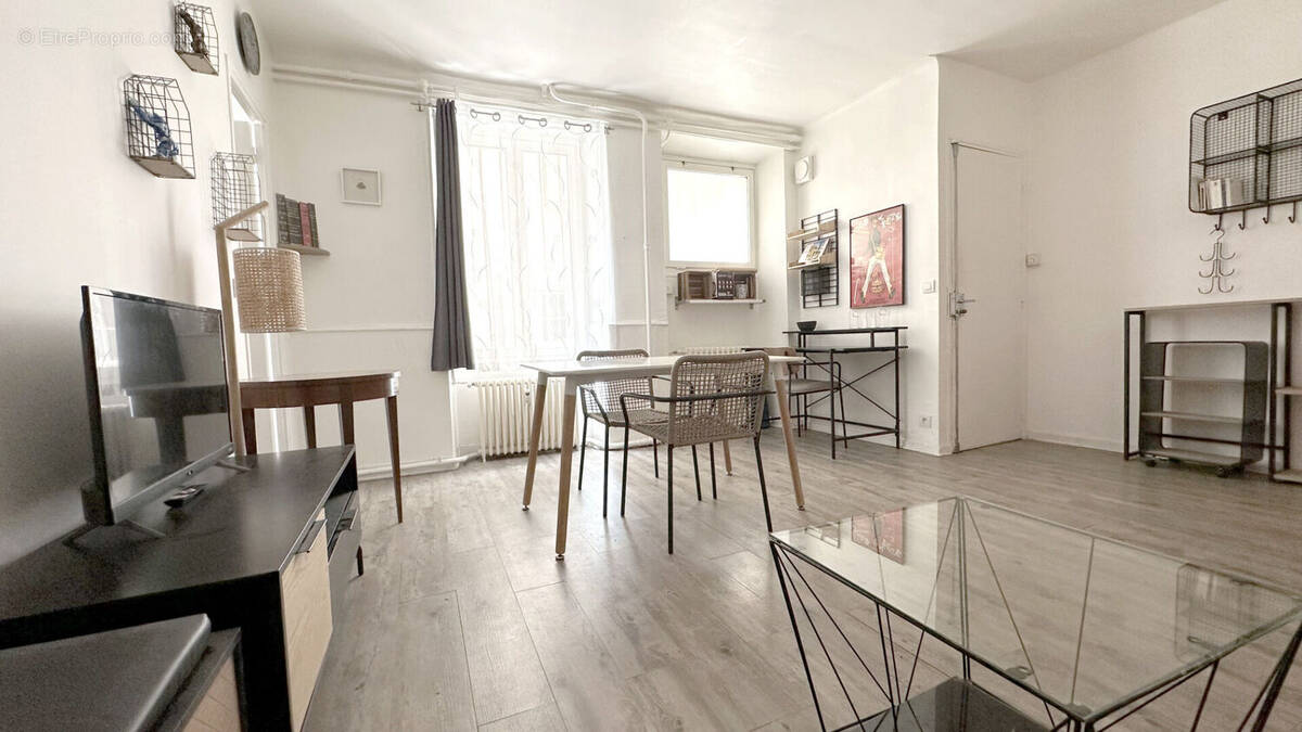 Appartement à AIX-EN-PROVENCE