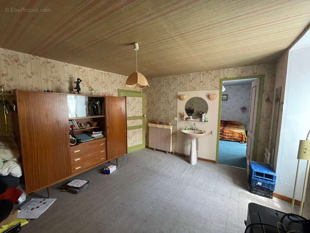 Maison à SAINT-AMANS-SOULT