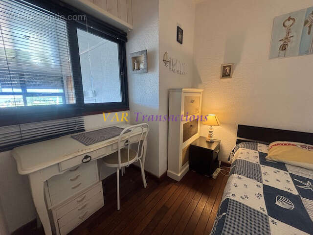 Appartement à SAINT-MANDRIER-SUR-MER