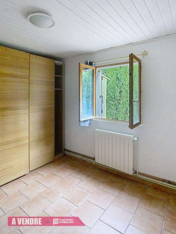 Maison à PLAN-D'AUPS-SAINTE-BAUME