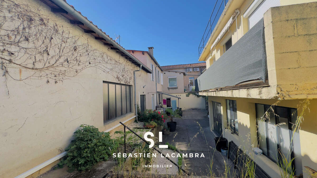Appartement à SAINT-JUERY
