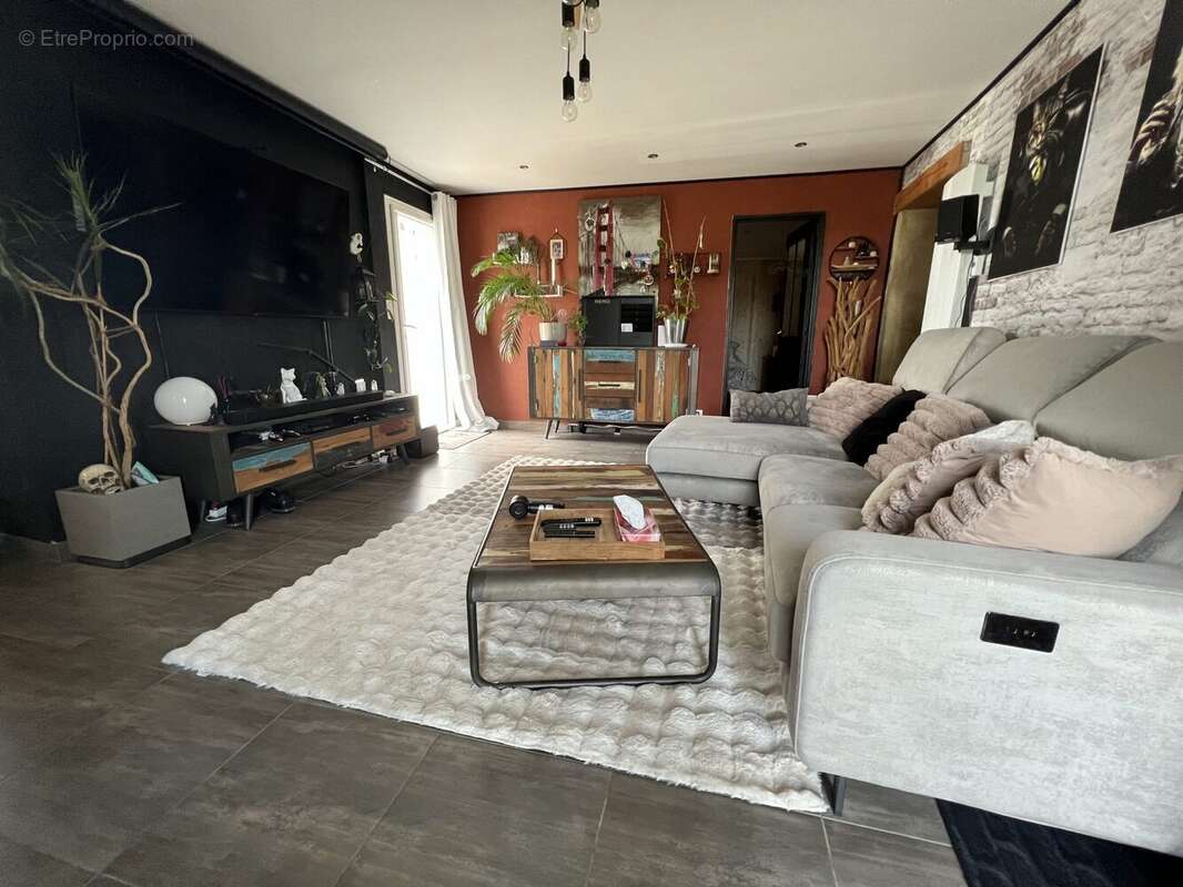 Maison 106 m² à Noyal-Sur-Vilaine  - photo 3