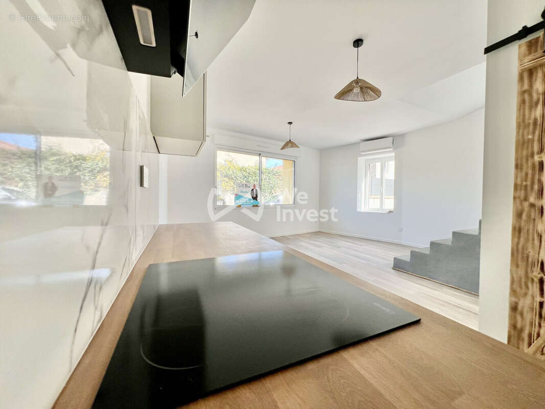 Maison à AIGUEPERSE