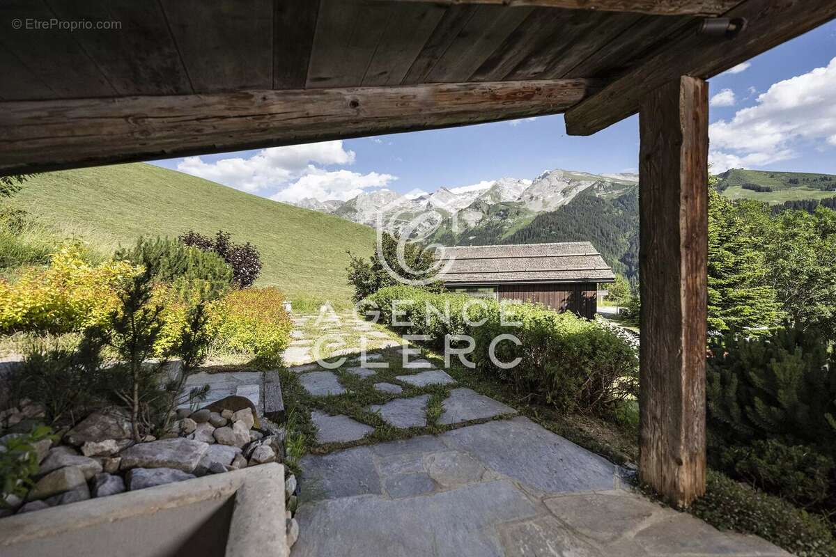 La Clusaz, superbe chalet vue montagnes - photo 2