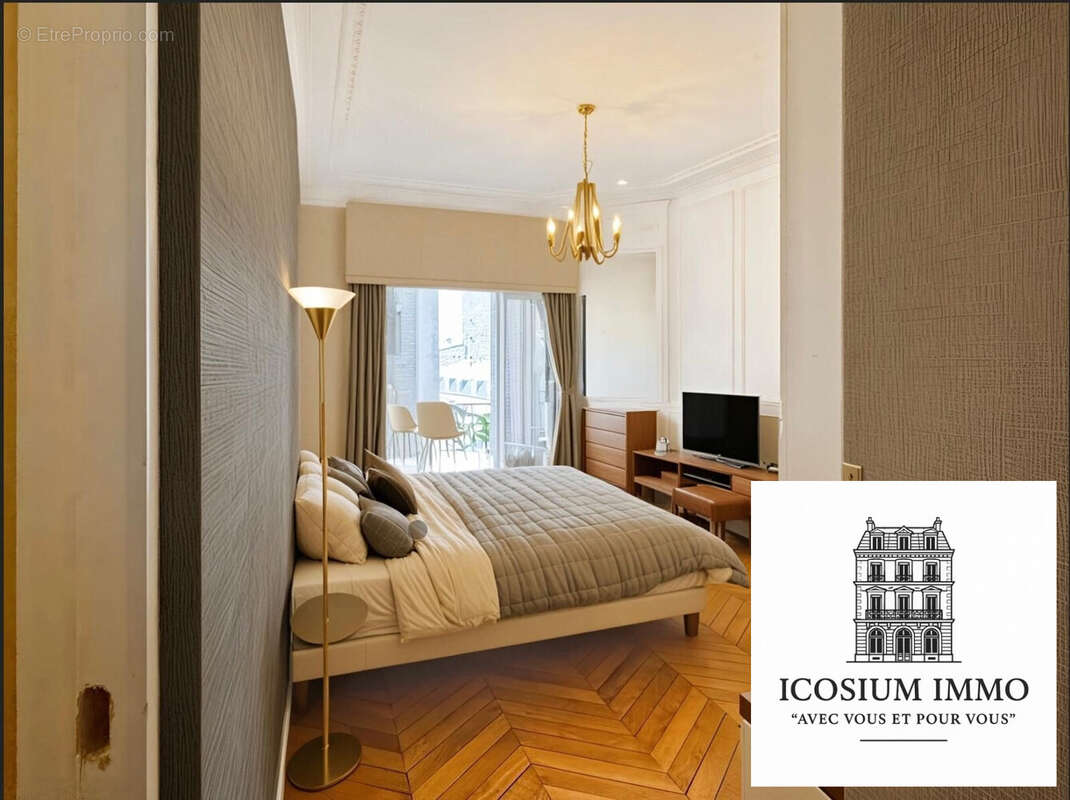 Appartement à PARIS-17E