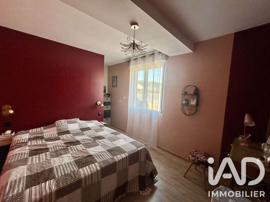 Maison 124 m² à Allonnes  - photo 9