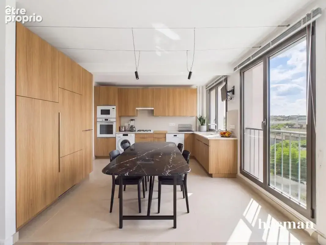 Vue dégagée ! Duplex 5 pièces de 106 m² en étage élevé - Glacière - Rue de la Santé, Paris - photo 2