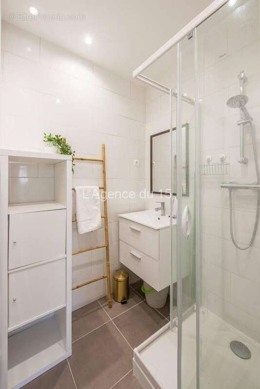 Appartement à ISSY-LES-MOULINEAUX