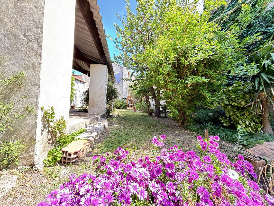 Maison à LAPALUD