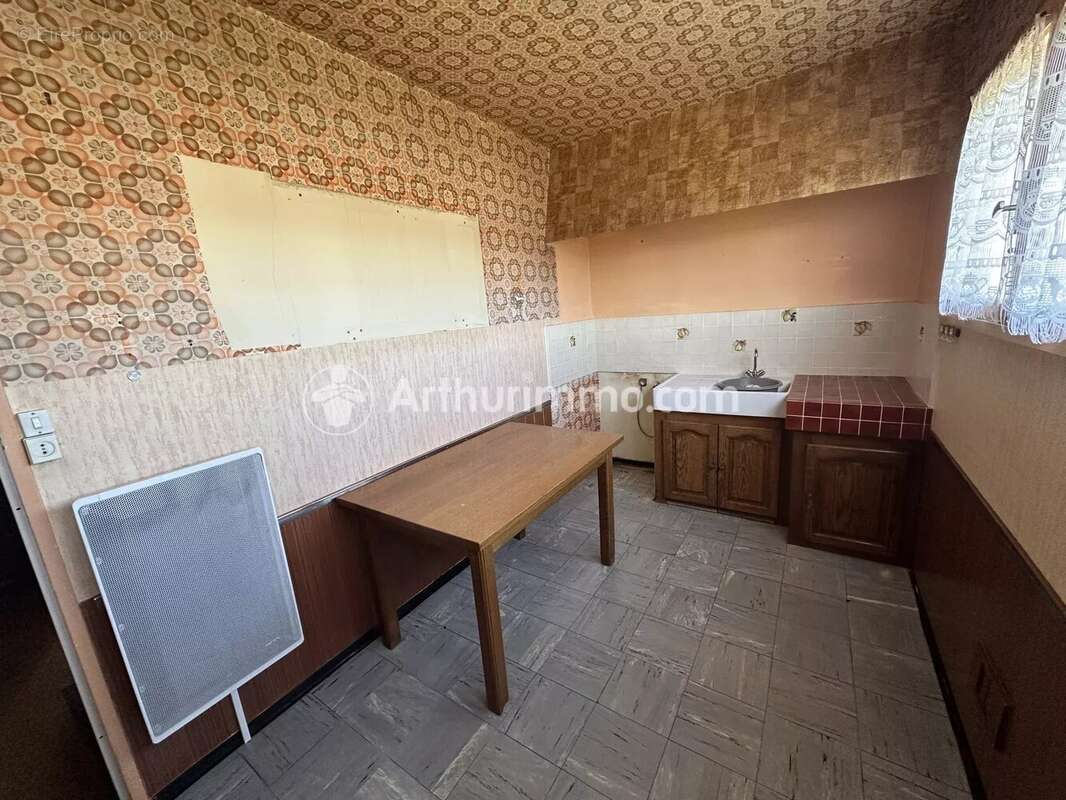 Maison à SAINT-ASTIER