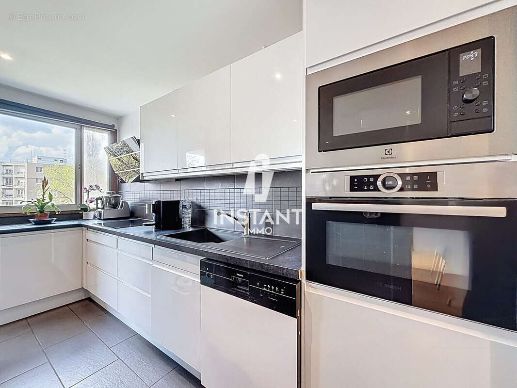 Appartement à MAISONS-ALFORT