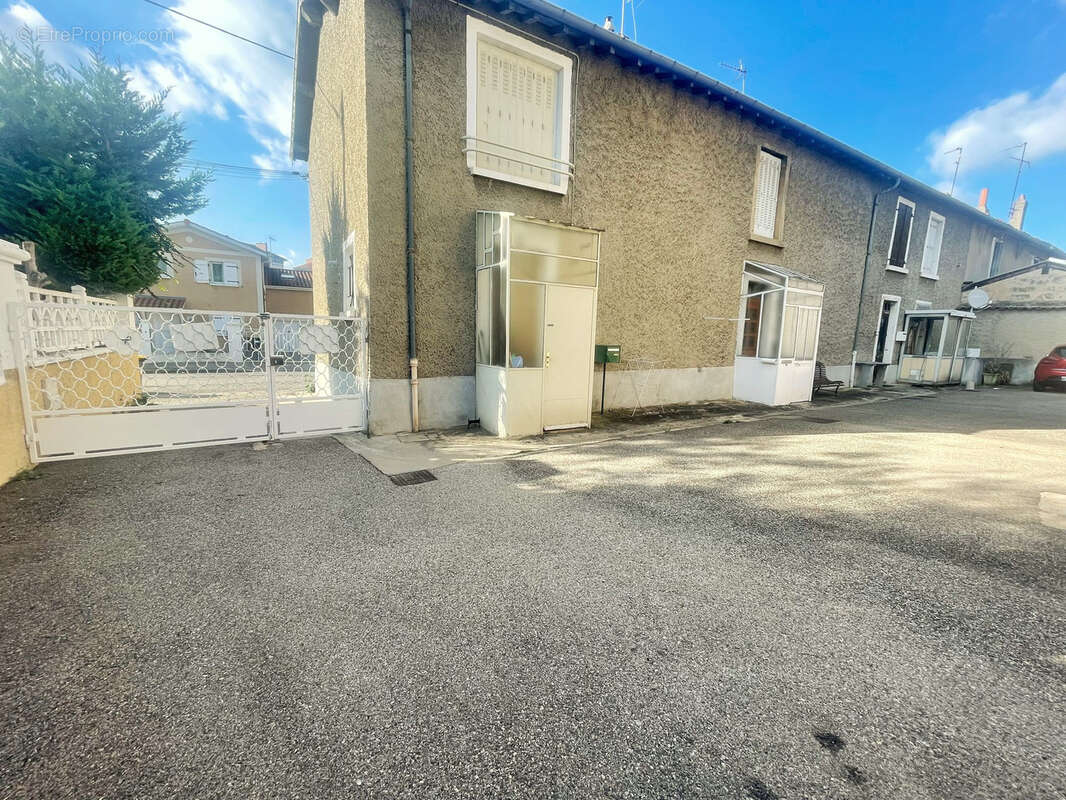 Maison à VENISSIEUX