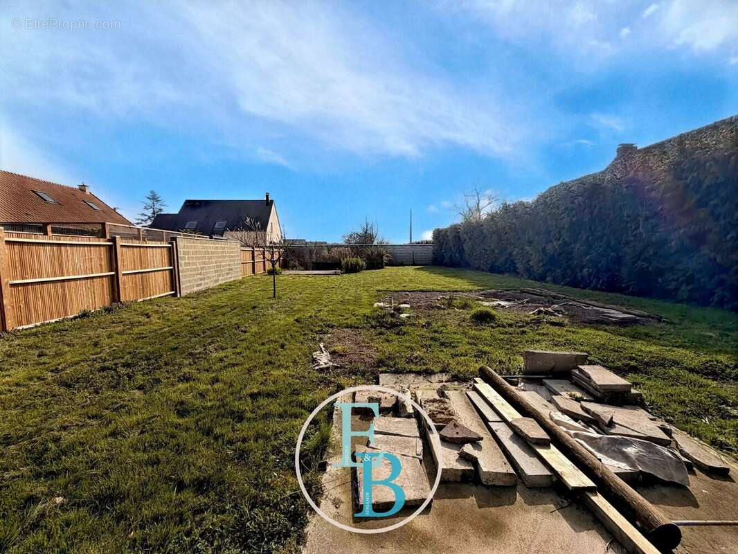 Terrain à BAVENT