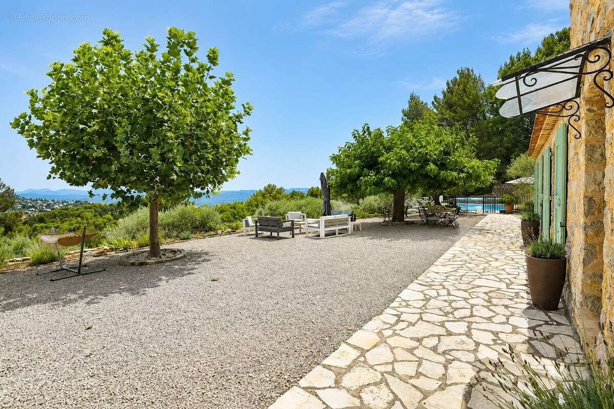 Fayence – Maison en pierre avec vue panoramique, piscine chauffée et oliveraie - photo 16