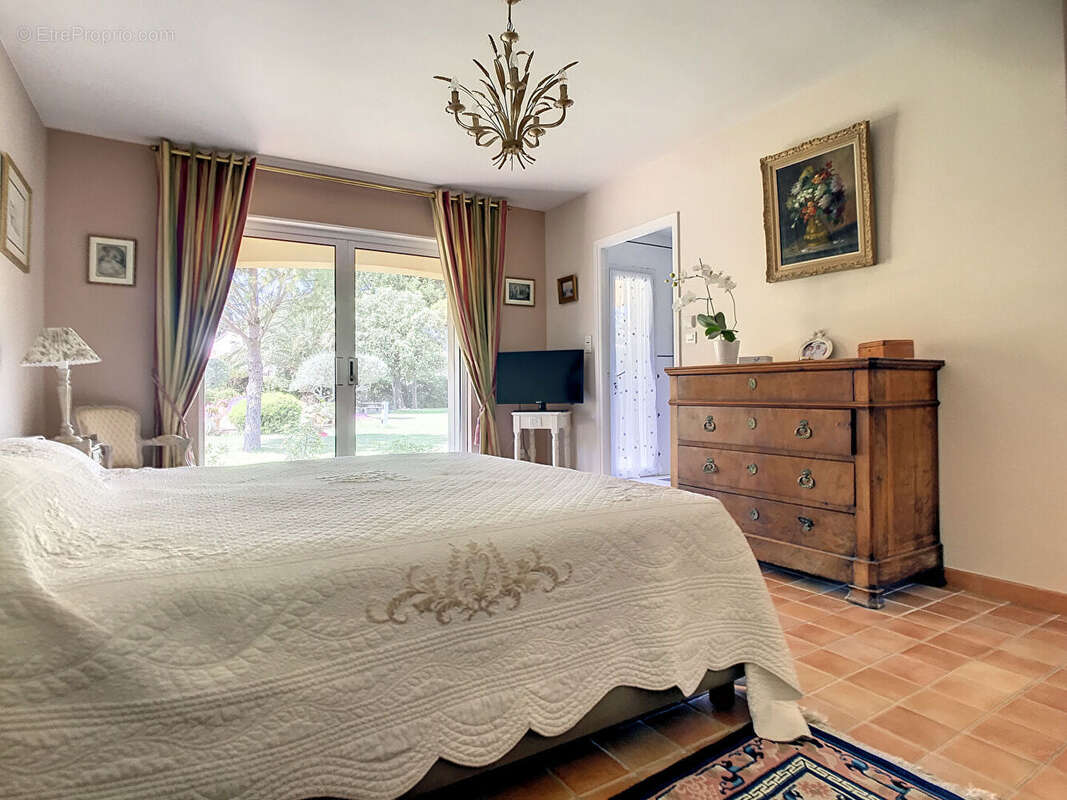 Maison à ROCHEFORT-DU-GARD