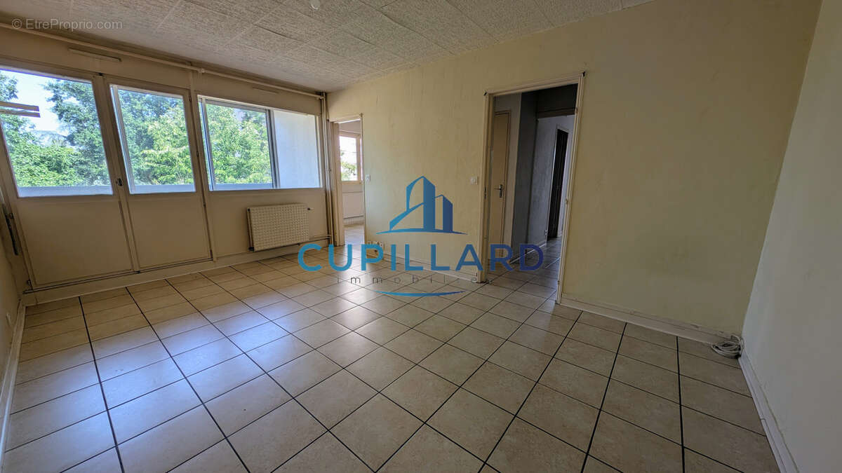 T3 avec ascenseur et balcon dpe c - photo 3