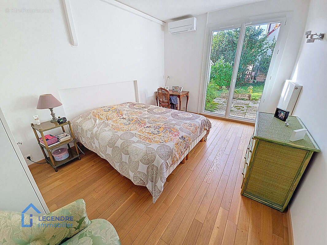 Maison à LA FRETTE-SUR-SEINE