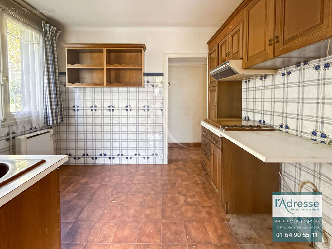 Maison à FONTENAY-LES-BRIIS