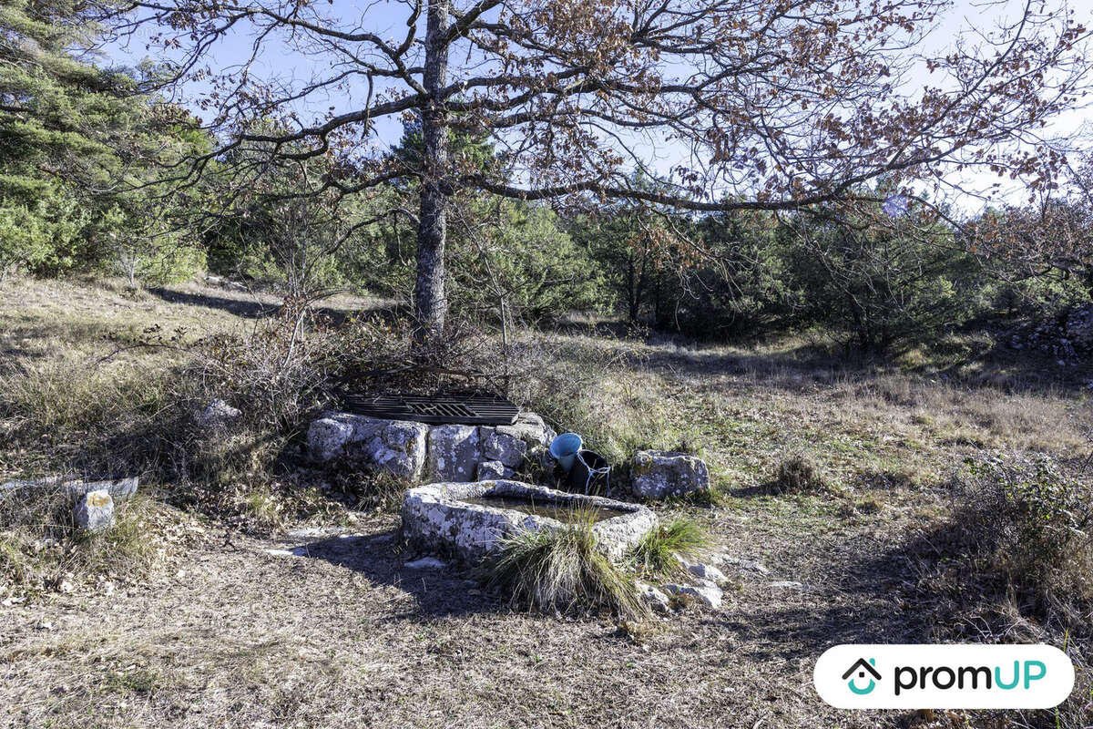 Terrain à SAINT-VALLIER-DE-THIEY