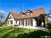 Maison à CELY