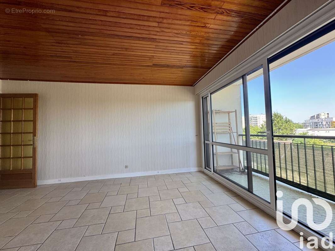 Photo 2 - Appartement à LE MEE-SUR-SEINE