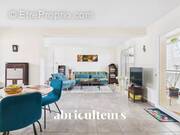 Appartement à PELISSANNE