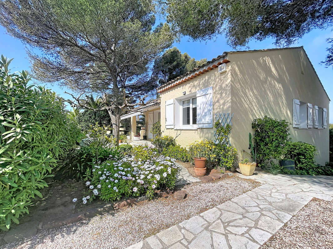 Maison à SAINT-RAPHAEL