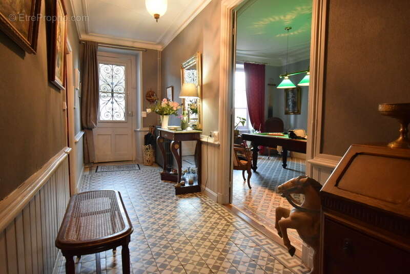 n°3 - Maison à MERCUREY