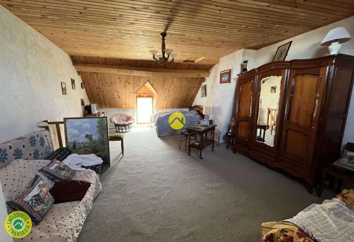 Maison à CHATEAUNEUF-SUR-CHER