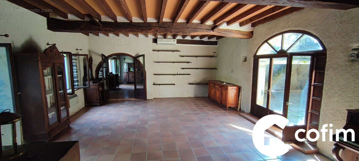 Maison à ESCOUT